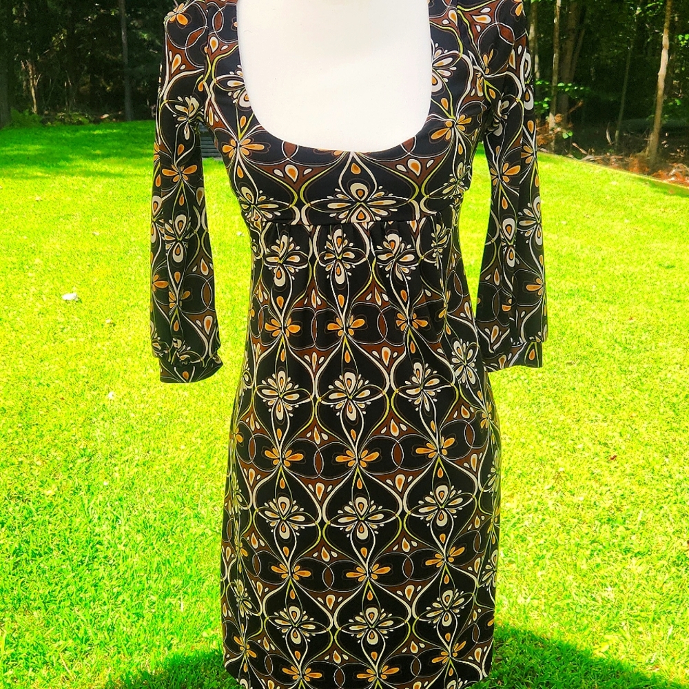 Wet Seal. Vintage Hippie Dark paisley floral Square Neck mini Skater dress